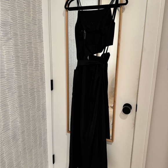 Tibi Black Italian Sporty Nylon Strappy Cutout Dress in Size 2 NWT - Picture 5 of 7